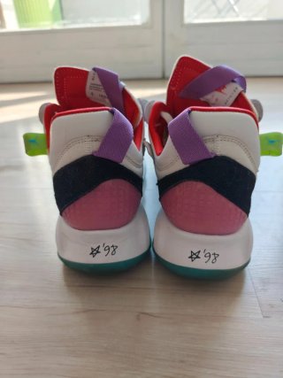 Nike Jordan MA2 Woman In Power EU 42