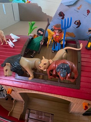 Playmobil Arca de Noé con figuras