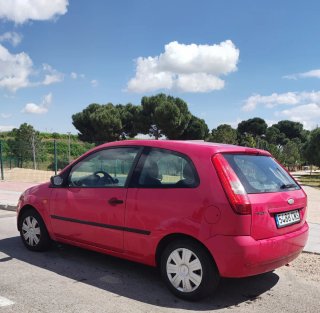 Ford Fiesta 2004