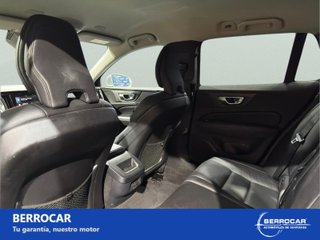 Volvo V60 2.0 D3 Momentum Auto