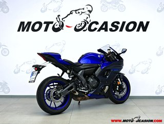 YAMAHA R7 ¿A2?