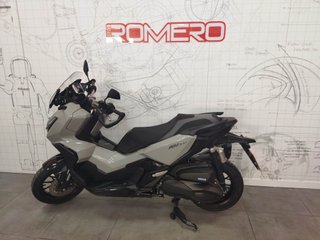 HONDA ADV350 2024 GRIS - OCASIÓN - A2