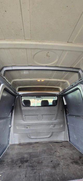 Volkswagen Transporter T5 2011