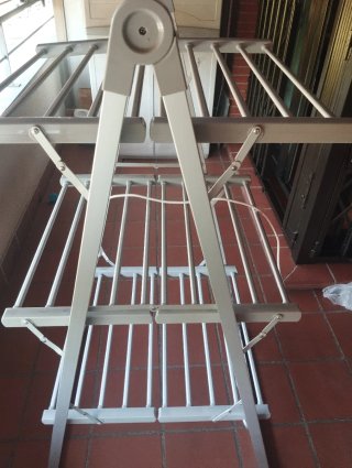 Tendedero Eléctrico Plegable