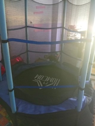 Cama elástica infantil con red de seguridad