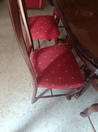 Regalo mesa extensible y 6 sillas comedor
