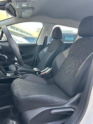 Peugeot 2008 Allure 1.2 PureTech 96KW (130CV)
