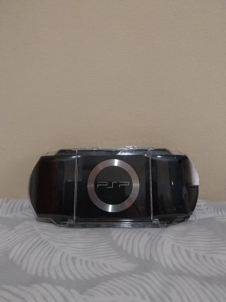 PSP 1004 + juegos + accesorios