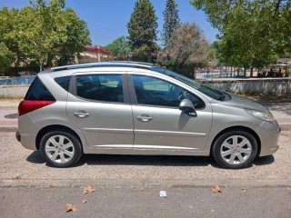Peugeot 207 2009