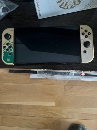 Nintendo Switch OLED Edizione Zelda
