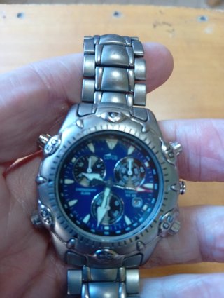 Reloj Lotus Titanium Chronograph Alarm 9704-K