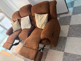 Mueble TV ,estanterías salón y sofa