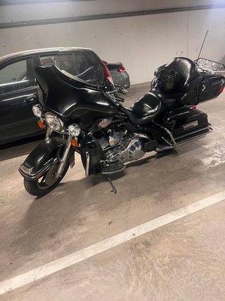 Harley Davidson Ultra Classic Negra