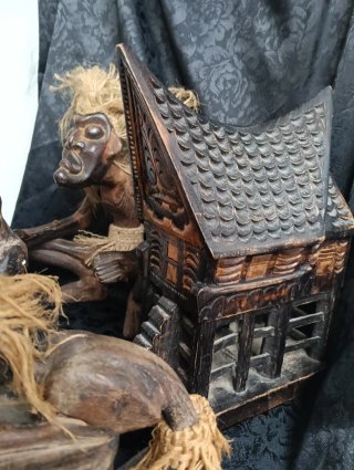 Lote de Arte Tribal Batak (Sumatra, Indonesia) –