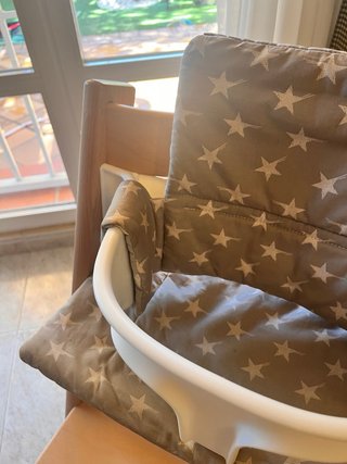 Silla Stokke Tripp Trapp + Baby Set + Cojín