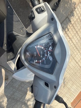 Honda Vision 110 Blanca