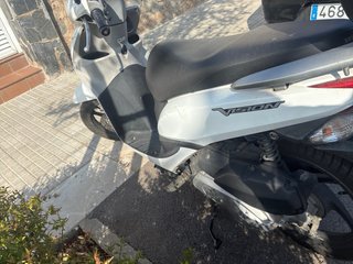 Honda Vision 110 Blanca