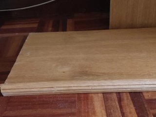 2 Baldas o estanterías  color madera castaño claro