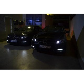 Faros delanteros Mercedes Clase C W204 tipo xenon