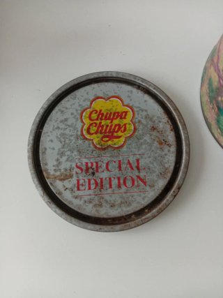 2 Cubos Chupa Chups para restaurar