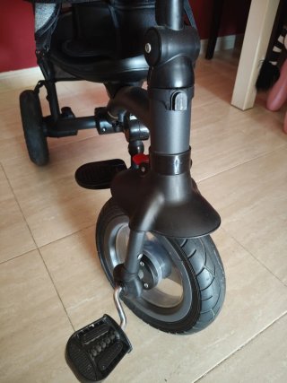 Triciclo evolutivo gris