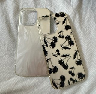 2 Fundas iPhone 16 Pro Max