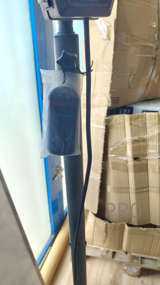 Calefactor halógeno de pie o pared para exterior con 2000 W