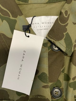 Chaqueta Zara Militar Bordada