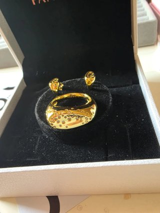 Anillo y Pendientes Pandora Dorados