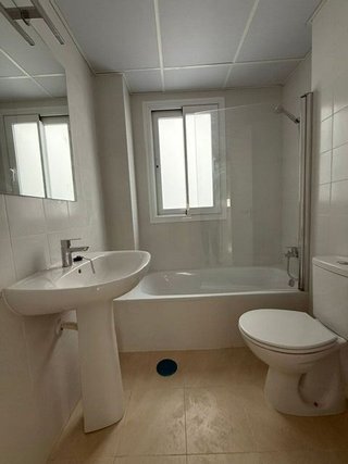 Piso en alquiler en Bellavista en Sevilla