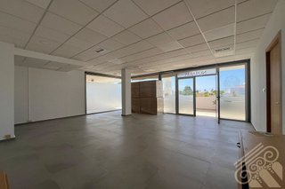Local comercial en venta en Urb. El Palmeral en Mojácar
