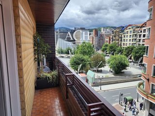 Piso en alquiler en Indautxu en Bilbao