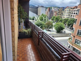 Piso en alquiler en Indautxu en Bilbao