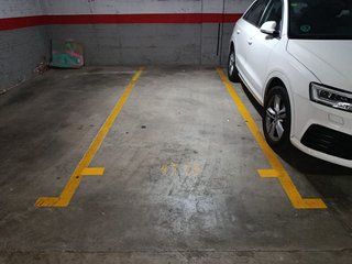 Garaje en venta en Eixample Nord – La Devesa en Girona