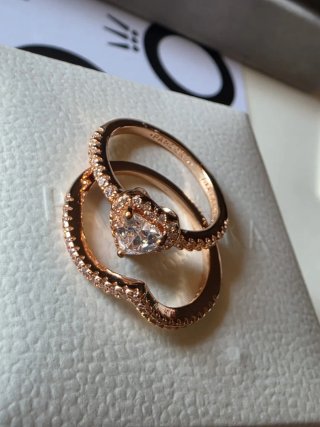 Conjunto Anillos Corazón Oro Rosa y Diamantes