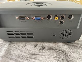Proyector Toshiba TDP-S8 para piezas
