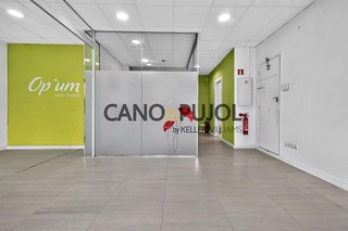Local comercial en alquiler en Centre - Estació en Sant Cugat del Vallès