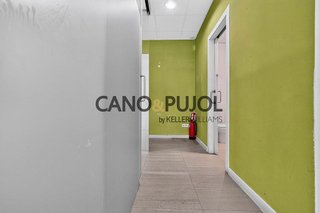 Local comercial en alquiler en Centre - Estació en Sant Cugat del Vallès