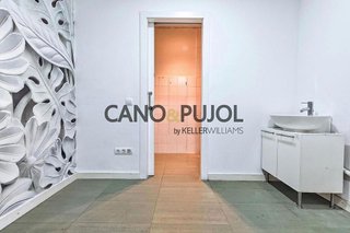 Local comercial en alquiler en Centre - Estació en Sant Cugat del Vallès