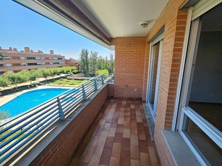Ático en alquiler en Prado de Somosaguas en Pozuelo de Alarcón