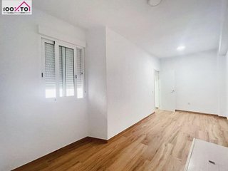 Piso en alquiler en Benicalap en Valencia