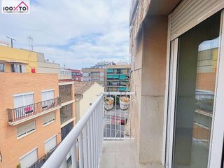 Piso en alquiler en Benicalap en Valencia
