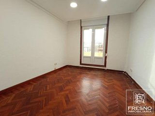 Oficina en alquiler en Centro - Ayuntamiento en Santander