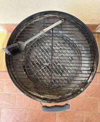 Barbecue Weber Compact Kettle nero