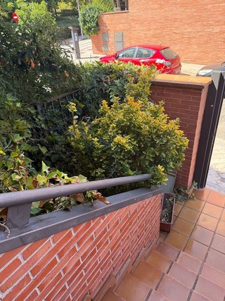 Casa adosada en alquiler en Valdezarza en Madrid
