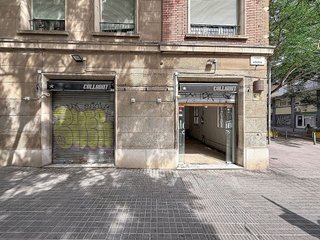 Local comercial en alquiler en El Congrés i els Indians en Barcelona