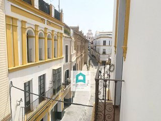 Piso en alquiler en Encarnación - Regina en Sevilla