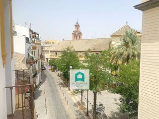 Piso en alquiler en Encarnación - Regina en Sevilla