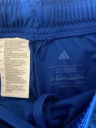 Conjunto deportivo Adidas azul