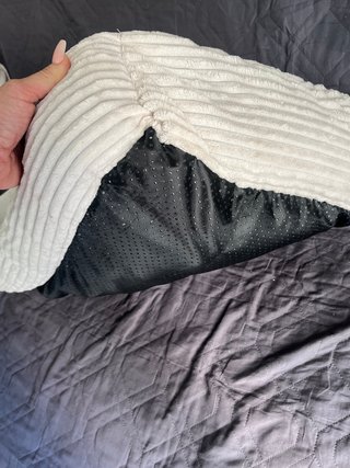 Cama para gato/perro blanco/crema suave